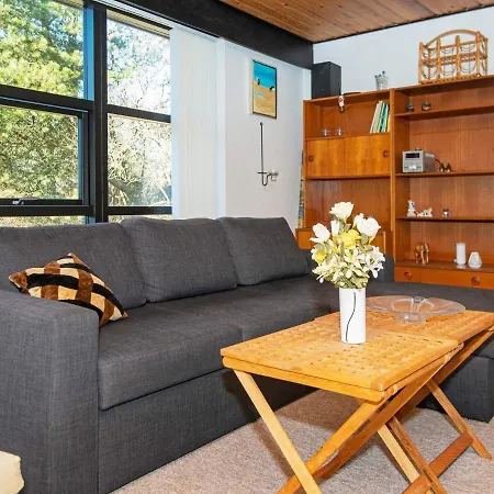 6 Person Holiday Home In Ringk Bing *